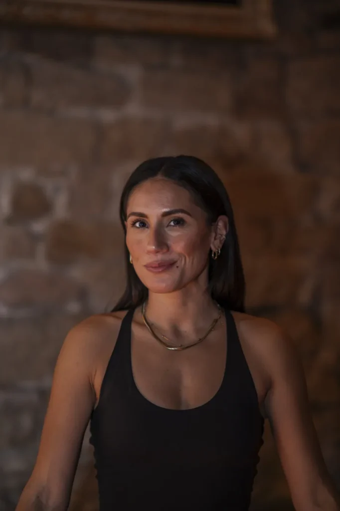 Personal Training Bad Dürkheim – Yogalehrerin Esra Wagner im Unique Gym