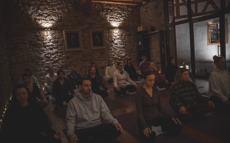 Groß (Candlelight Yoga&Wine?Candlelight Yoga&Wine?-43 Kopie)